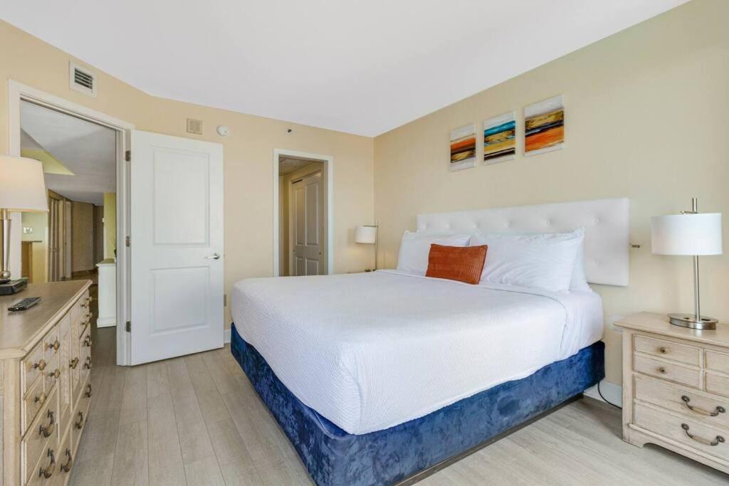 Breathtaking Oceanfront Suite Grand Cayman 451 Myrtle Beach Buitenkant foto